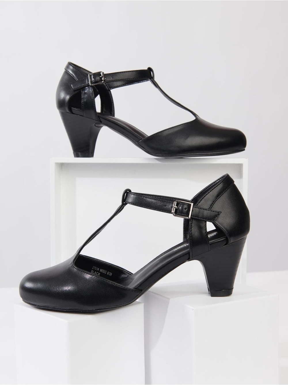 Unique Vintage 1920s Black Leatherette Closed Toe T-Strap Roxy Pumps in Black - Picture 3 of 12